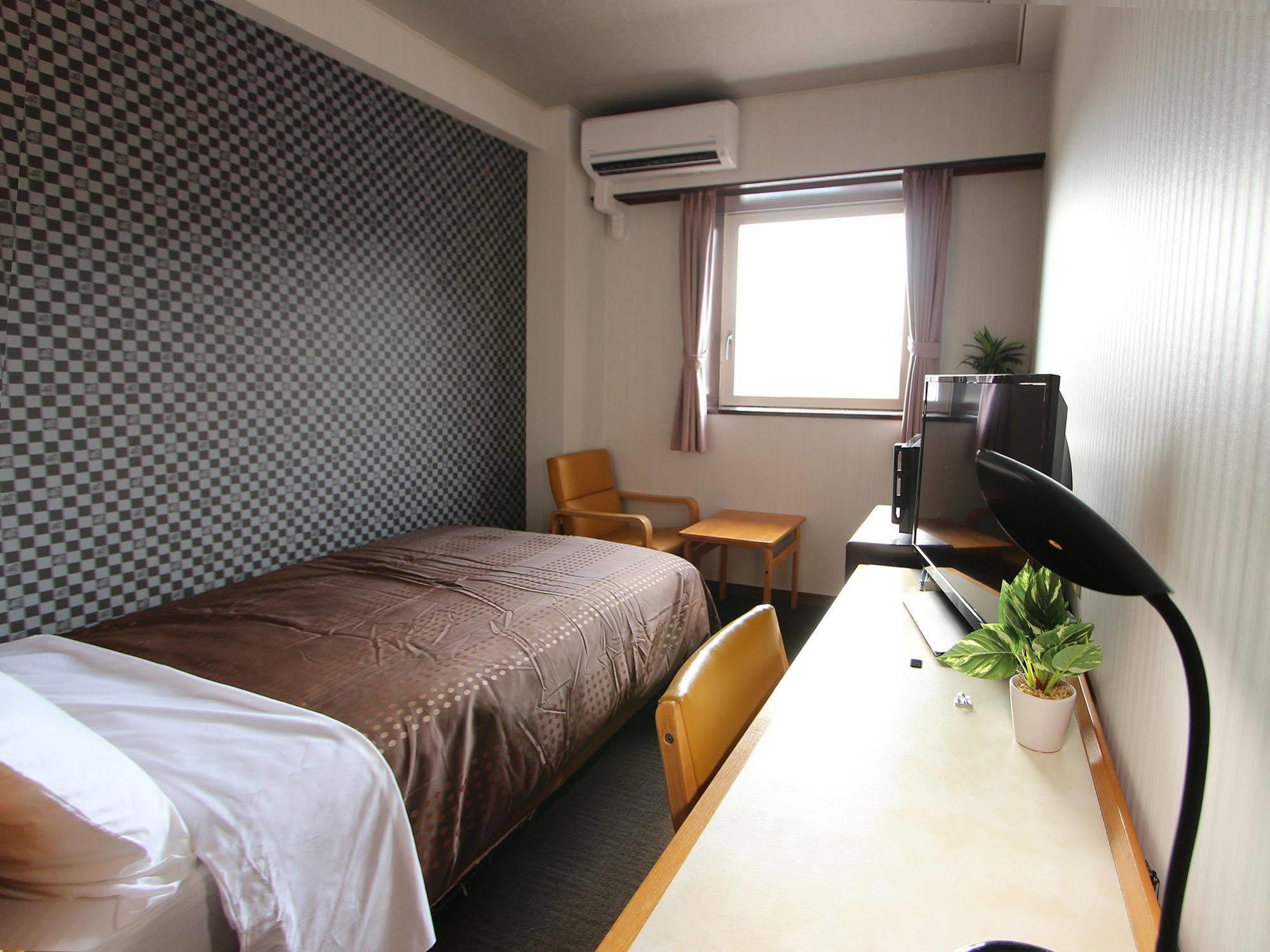 Hotel Livemax Budget Utsunomiya Dış mekan fotoğraf